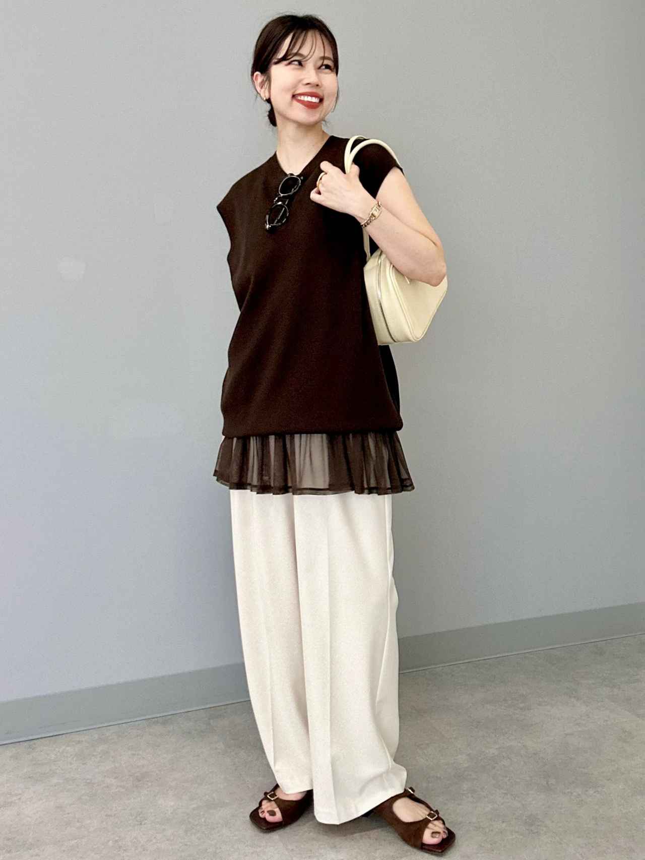 画像2: 出典：GU
