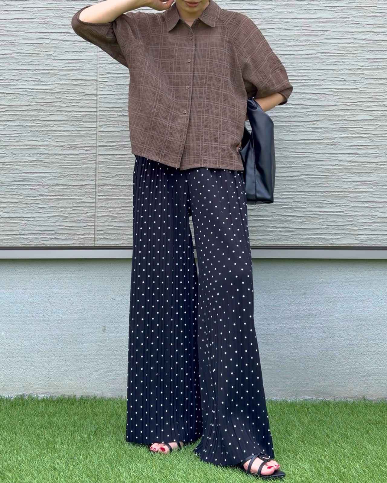 画像: ショート丈でスタイルアップ↑