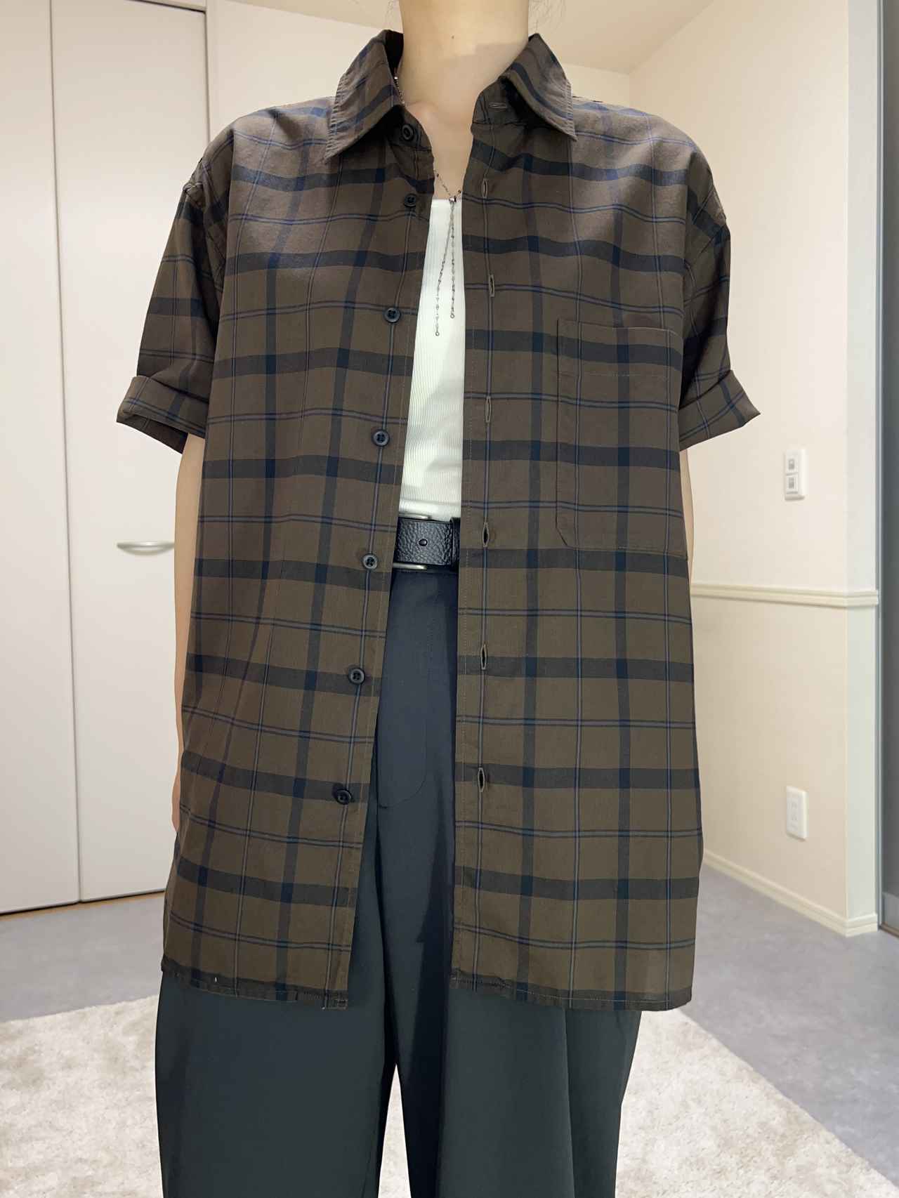 画像: Uniqlo Uのシャツと