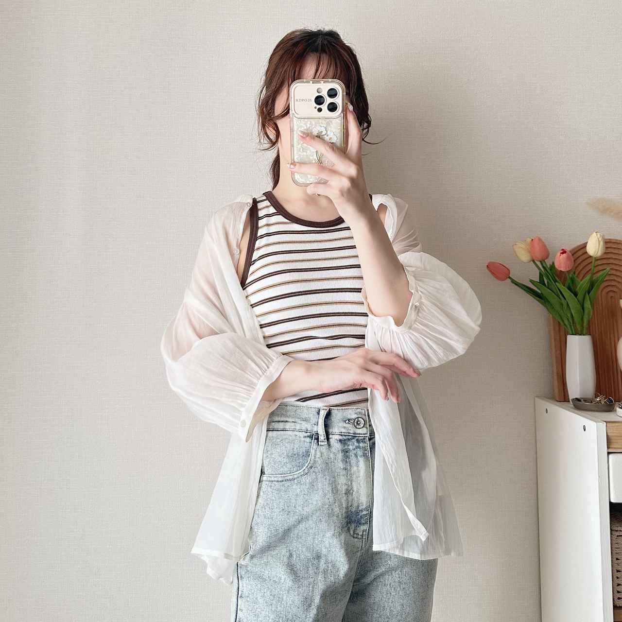 画像: 肌見せを控えたい人にも取り入れやすいデザイン