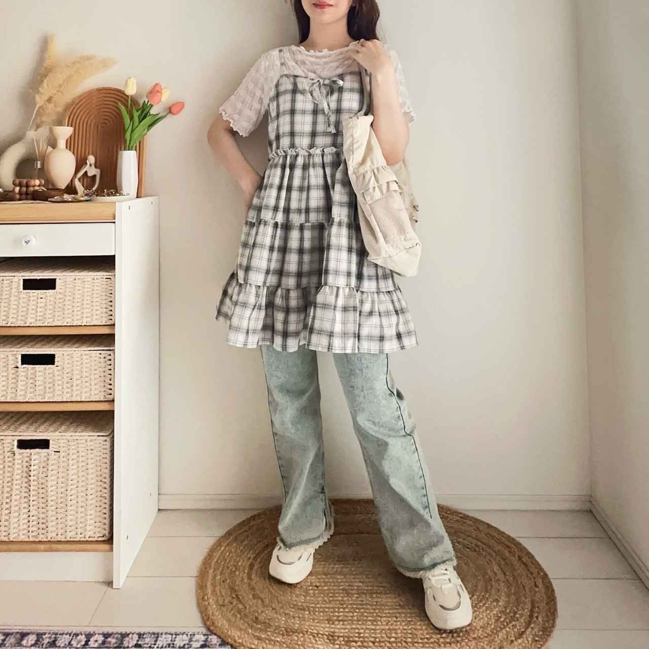 画像: デニムを合わせた大人カジュアルコーデ
