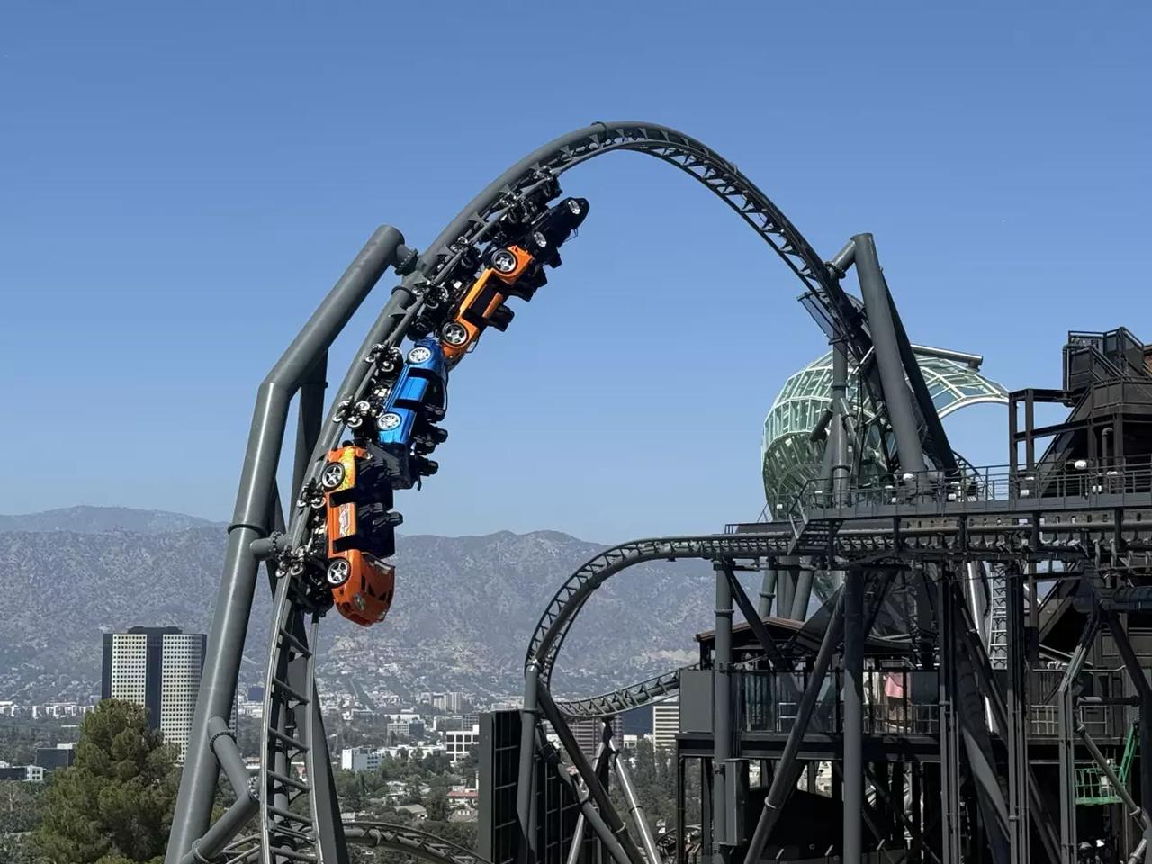 画像: 出典：Todd Martens / Los Angeles Times/Instagram