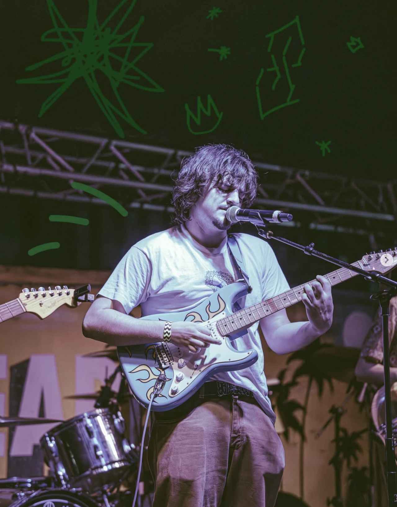 画像: 出典：lawn.band / Instagram