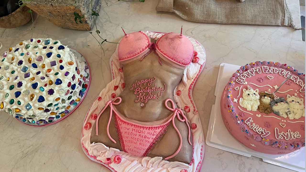 画像: 誕生日ケーキまで規格外!