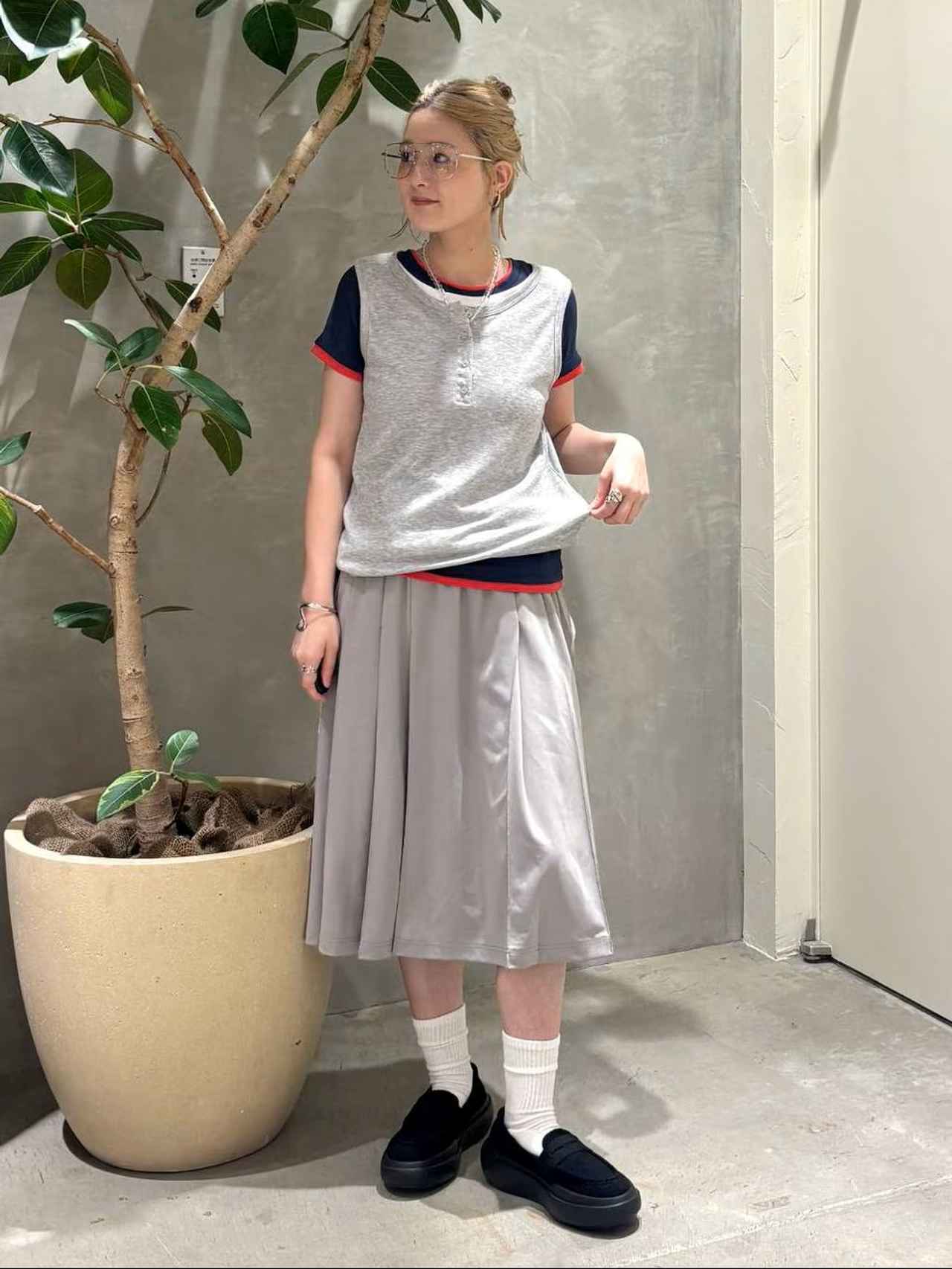 画像1: 出典：and ST