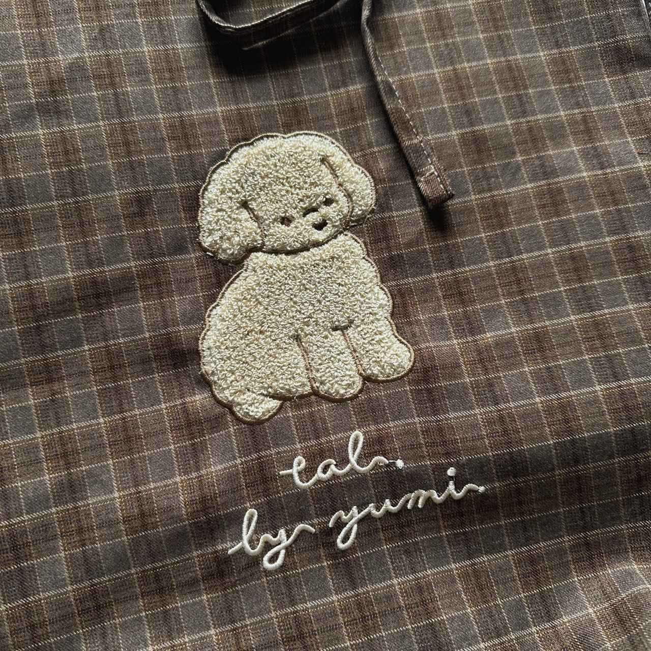 画像: 犬アートがアクセント