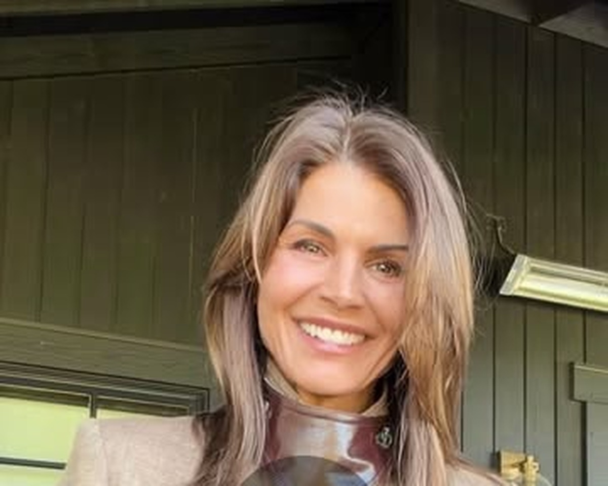 画像: 出典：loriloughlin / Instagram