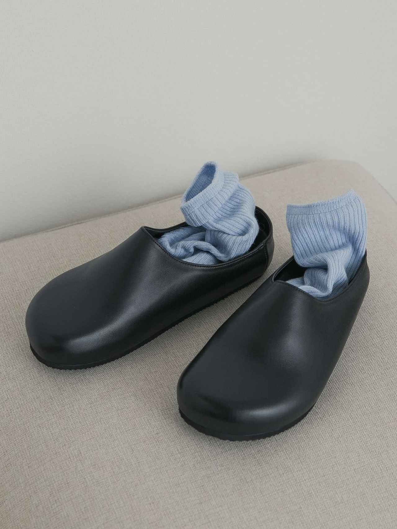 画像: 『別注』REMME×URBAN RESEARCH DOORS CLOG SHOES ¥17,600（アーバンリサーチ ドアーズ）  出典：アーバンリサーチ ドアーズ