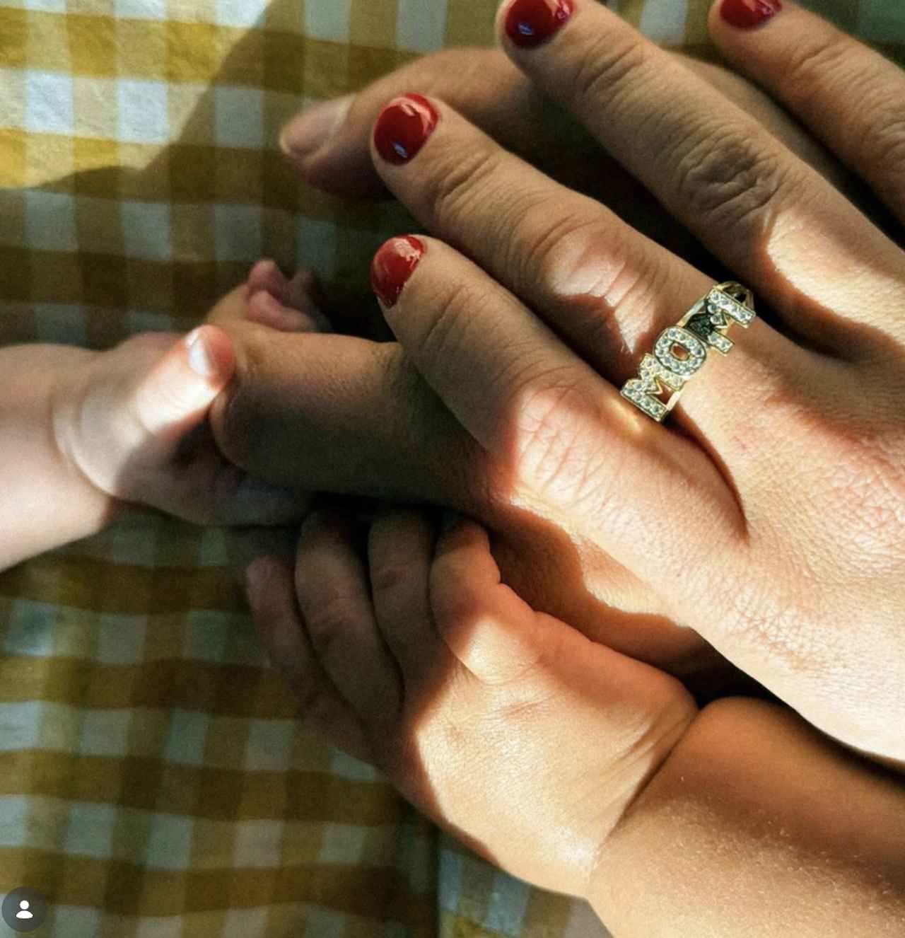 画像: 出典：milliebobbybrown/ Instagram