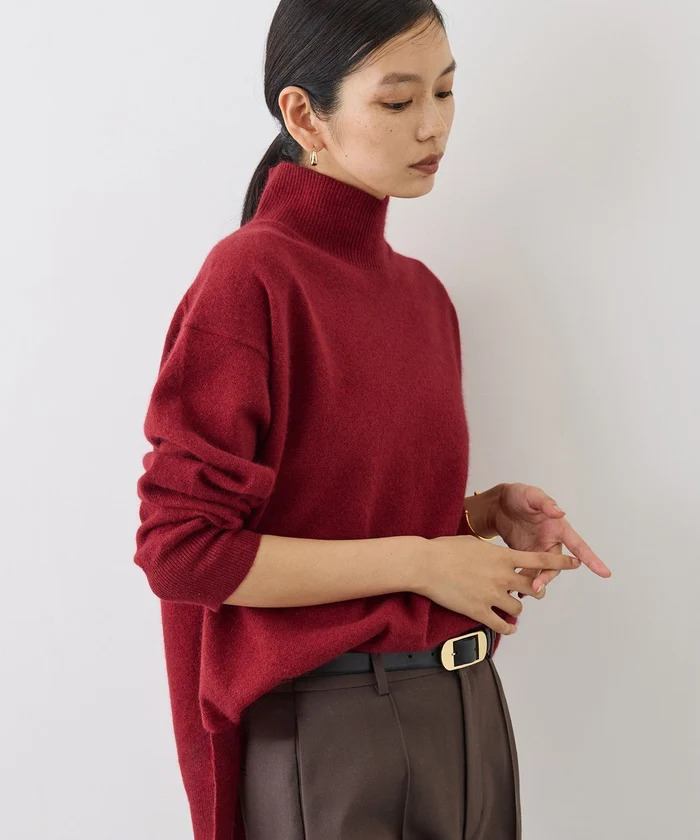 画像: フォックスウールラメハイネックニット(サイドスリット入り) （ワイン系）¥19,800（ロペ） ◾️11月上旬発売予定　◾️J'aDoRe・店舗限定サイズ  出典：ロペ