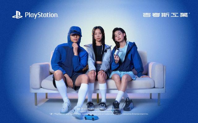 画像: 通気性、耐久性に優れたスポーティな“PlayStation象徴のブルー”新アイテム5点