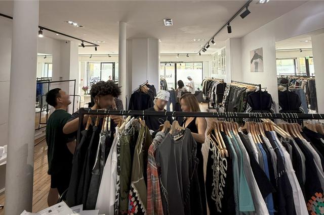 画像: パリ・ファッションウィーク(PFW)での様子