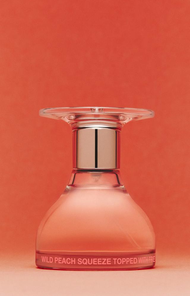画像: WILD PEACH EAU DE PARFUM(ワイルドピーチ オー ド パルファム) 50mL / 19,800円(税込)