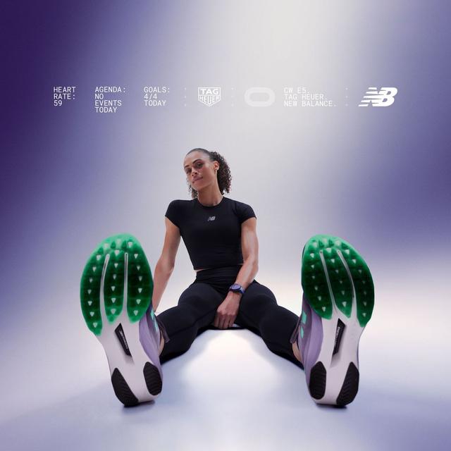 画像6: 接続性も向上、他のデバイスとのペアリングはほぼ瞬時に完了。iOSとも完全な互換性を備えるなど複数のデジタルシステムともシームレスな連携を実現