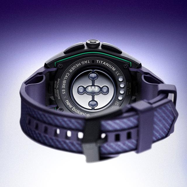 画像5: 接続性も向上、他のデバイスとのペアリングはほぼ瞬時に完了。iOSとも完全な互換性を備えるなど複数のデジタルシステムともシームレスな連携を実現