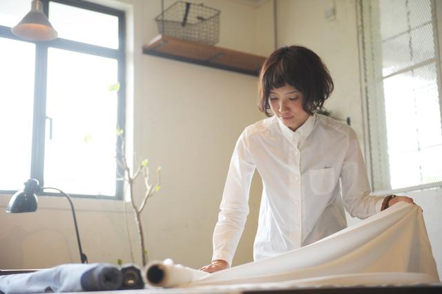画像: 遠州織物アパレルブランド「HUIS(ハウス)」