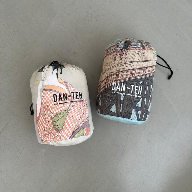 画像: 口をしっかり絞れる巾着仕様。