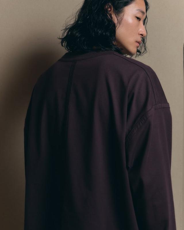 画像: Line Long Tee（税込19,800円）