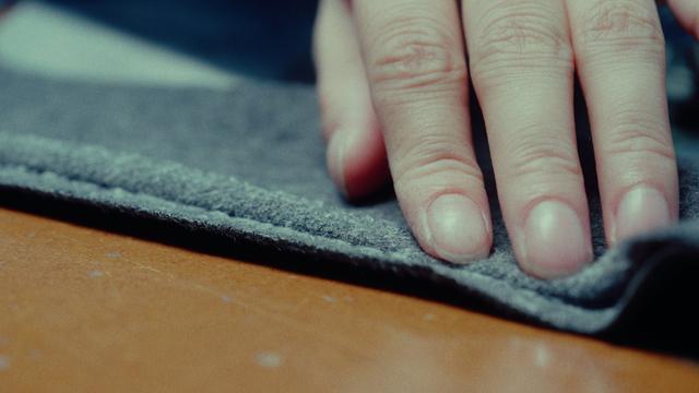 画像6: ・職人の手が生み出す、美しき一着。