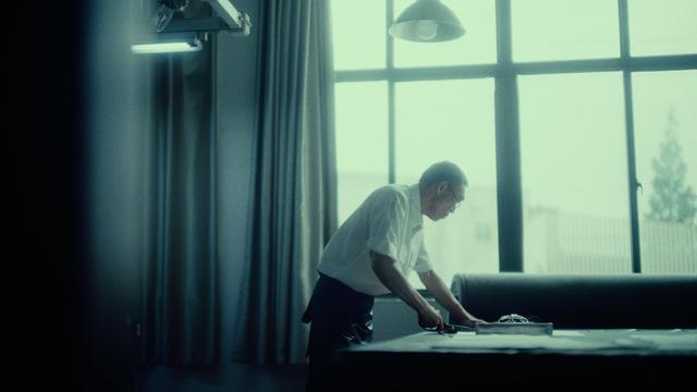 画像3: ・職人の手が生み出す、美しき一着。