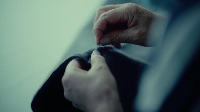 画像2: デザインから仕立てに至るまでの丁寧な手仕事の軌跡を追う映像を公開