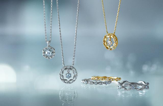 画像: PT950 Necklace / Diamond＜Ice Blue> / Diamond　\132,000 K10YG Necklace / Diamond　\69,300 PT950 Ring / Diamond＜Ice Blue> / Diamond　\88,000 K10YG Ring / Diamond　\49,500 PT950 Pierced Earrings / Diamond＜Ice Blue> / Diamond　\66,000
