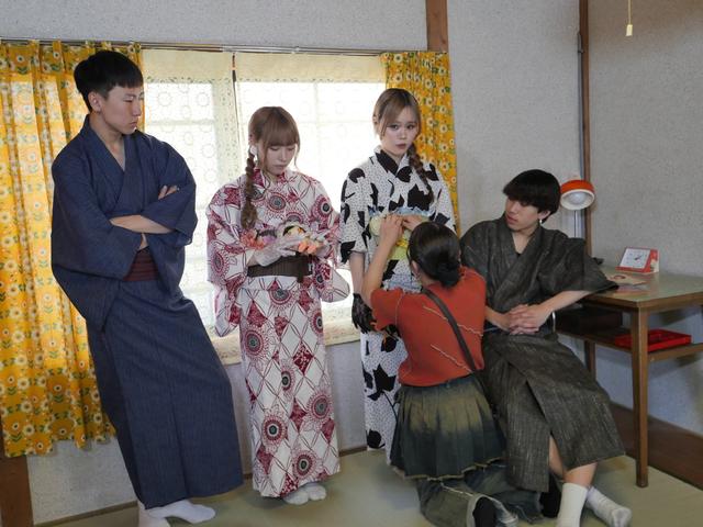 画像2: 【特徴3】隣接民泊との連携による「フォトスタジオ」戦略