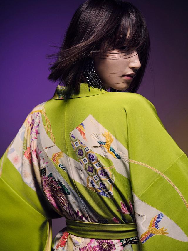画像: KIMONO GOWN Ultimate 陽光に包まれ
