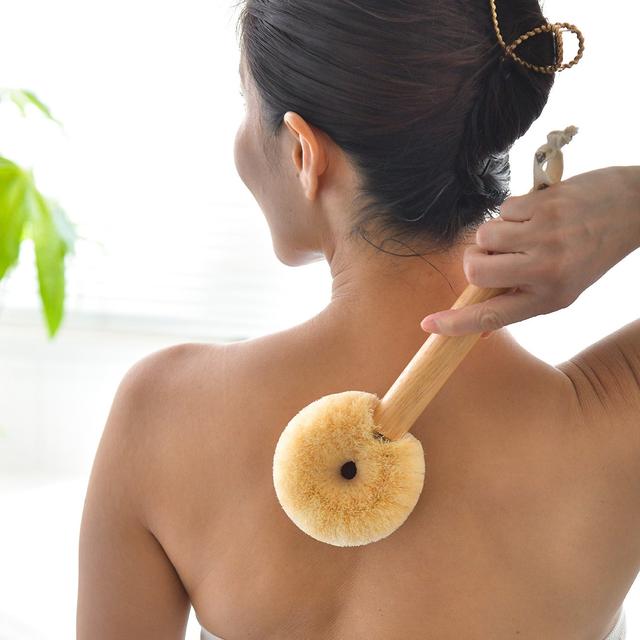 画像3: 100余年の伝統と技術が「ボディケア」を革新。天然素材で育む新時代「ナチュラルケア」