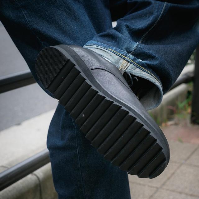 画像: まず注目すべきはソール。