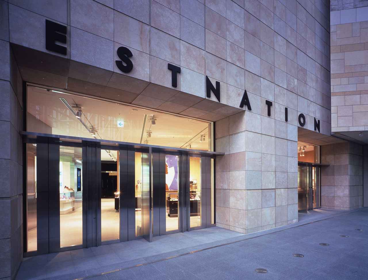 画像: 六本木ヒルズ ヒルサイド けやき坂コンプレックス2F