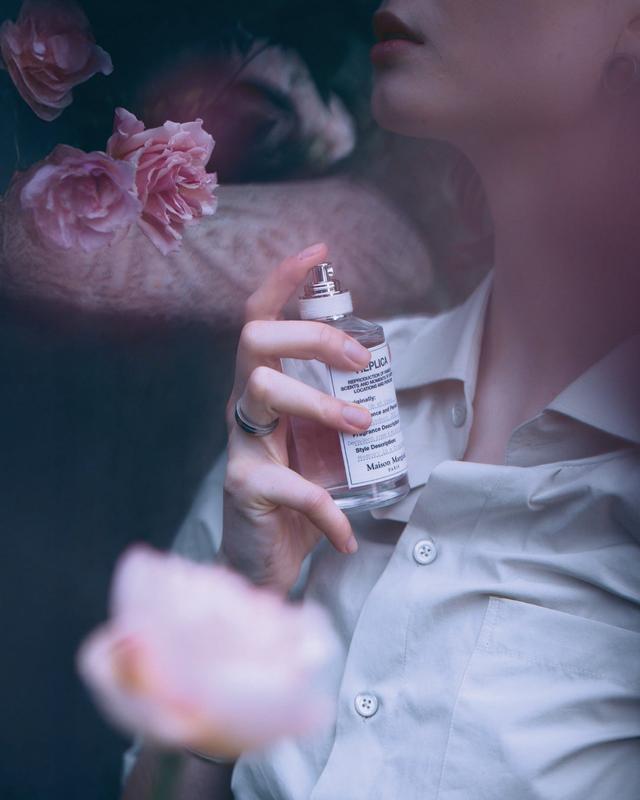 画像3: メゾン マルジェラ フレグランス　夜明けに咲くローズガーデンの香り再現の新作「アップ アット ドーン」2月5日発売