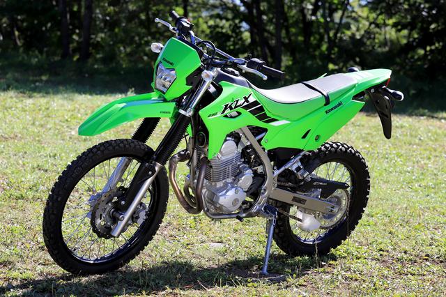 画像: Kawasaki KLX230 S 排気量：232cc シート高：845mm