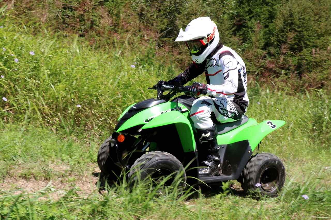 画像1: 子どもから大人まで楽しめるATVのエントリーモデル「KFX50」