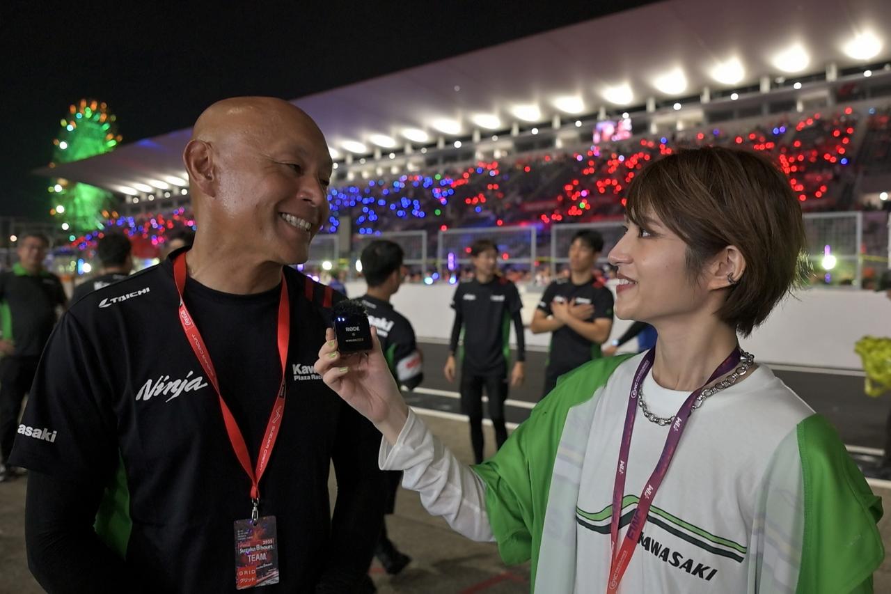 画像: ▲レース終了後、Kawasaki Plaza Racing Teamの西嶋修監督にインタビュー。