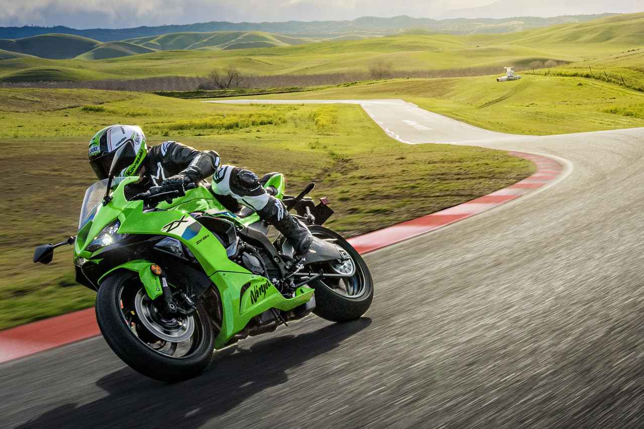 画像1: 「Ninja ZX-6R」2026年モデルの特徴