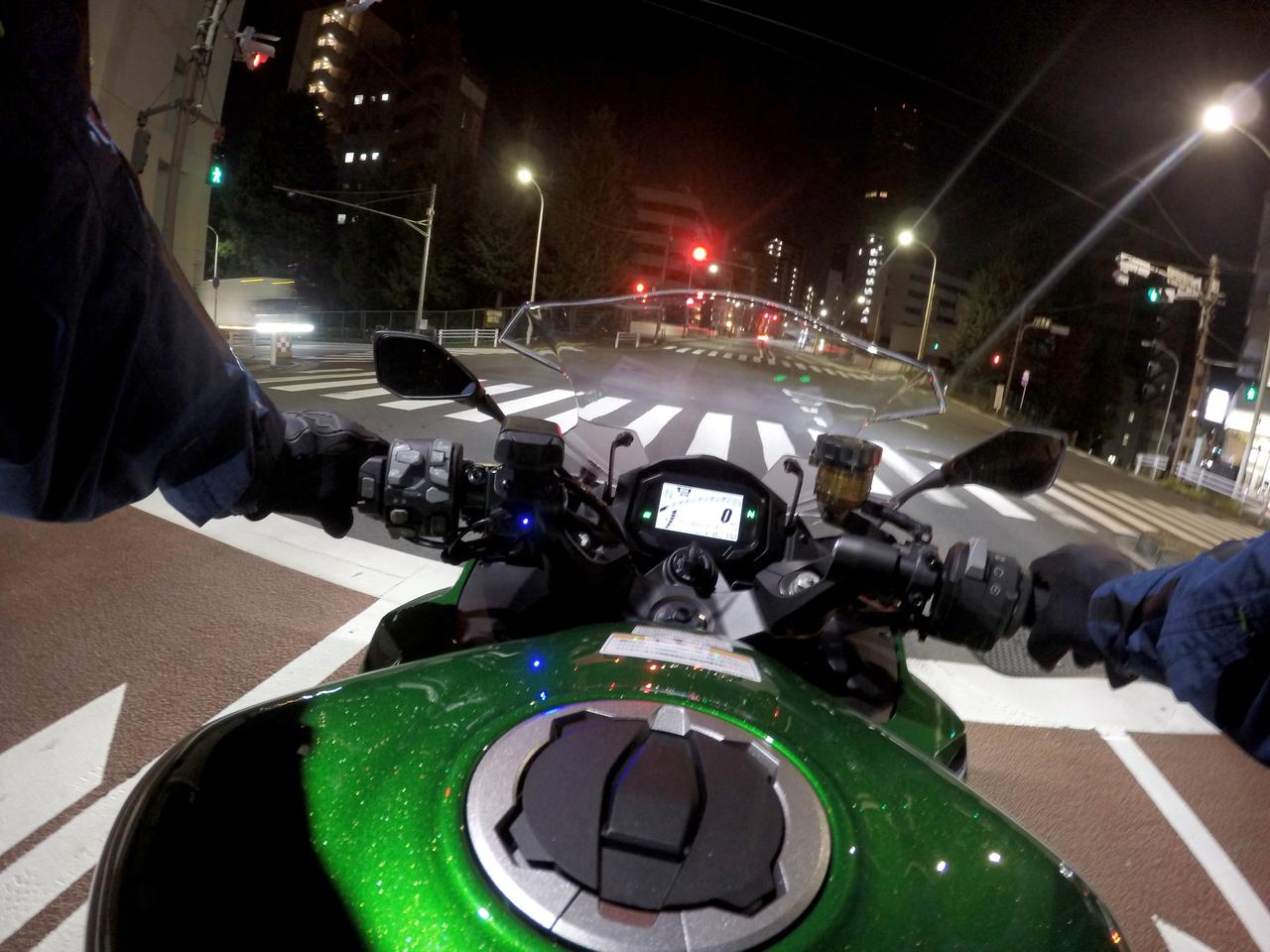 画像2: ライトが明るく夜道も安心