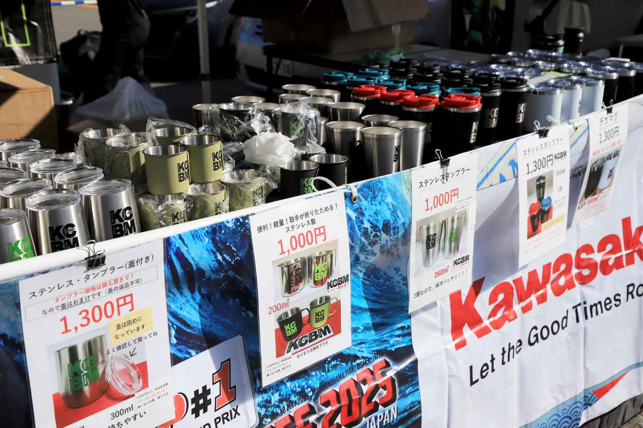 画像2: ▲K.A.G(神戸アートガラス)ブース。記念品としてもお土産としてもぴったりなアイテムがいろいろ販売されていました。新作のエコバッグも発売!