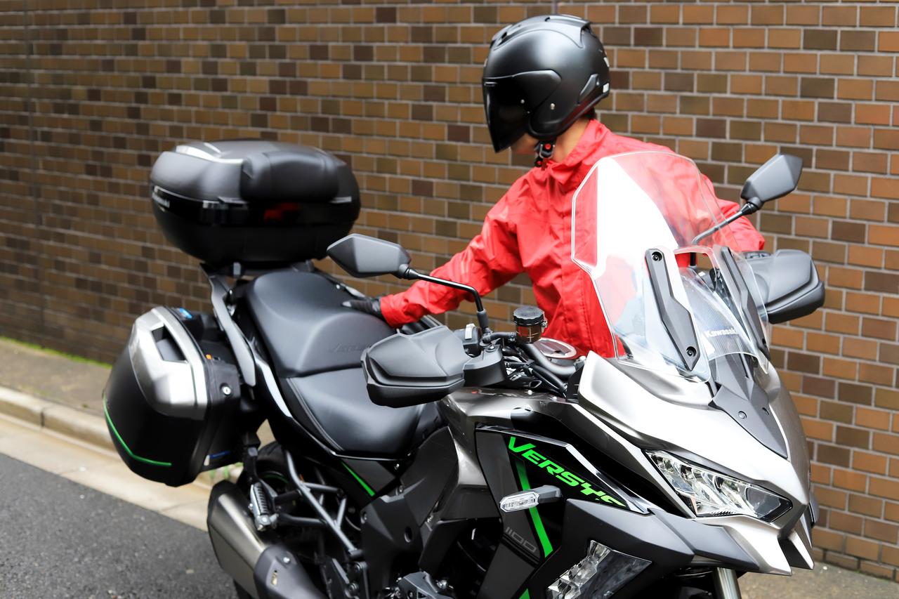 画像: ▲ハンドルの切れ角は左右34°ずつ確保され、けっこう小回りが利きます。