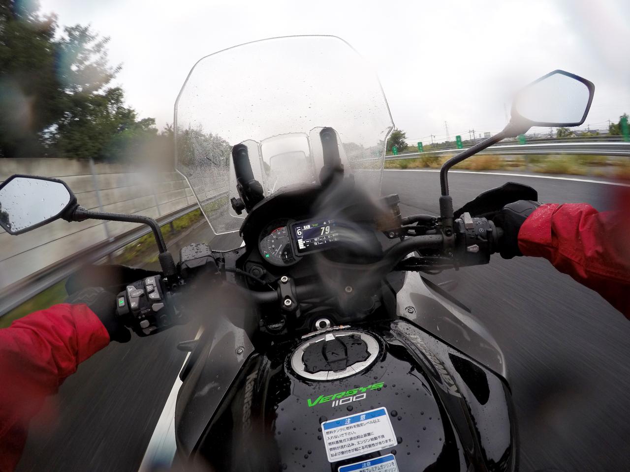 画像: ▲スクリーンをもっとも高くした状態。