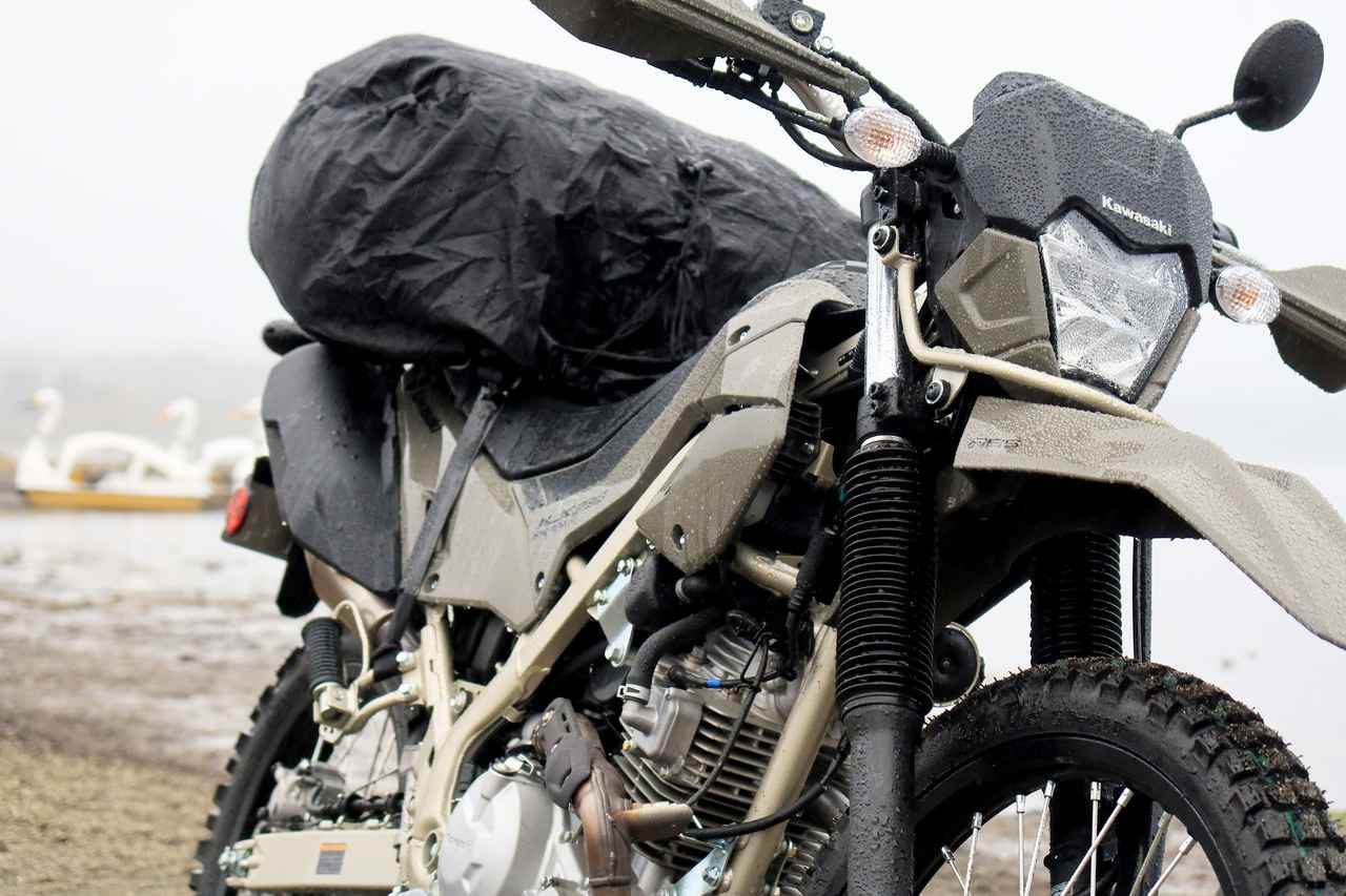 画像2: 雨と霧の山中湖