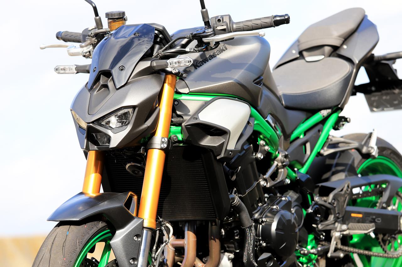 画像1: 牡鹿半島の海岸線をゆく