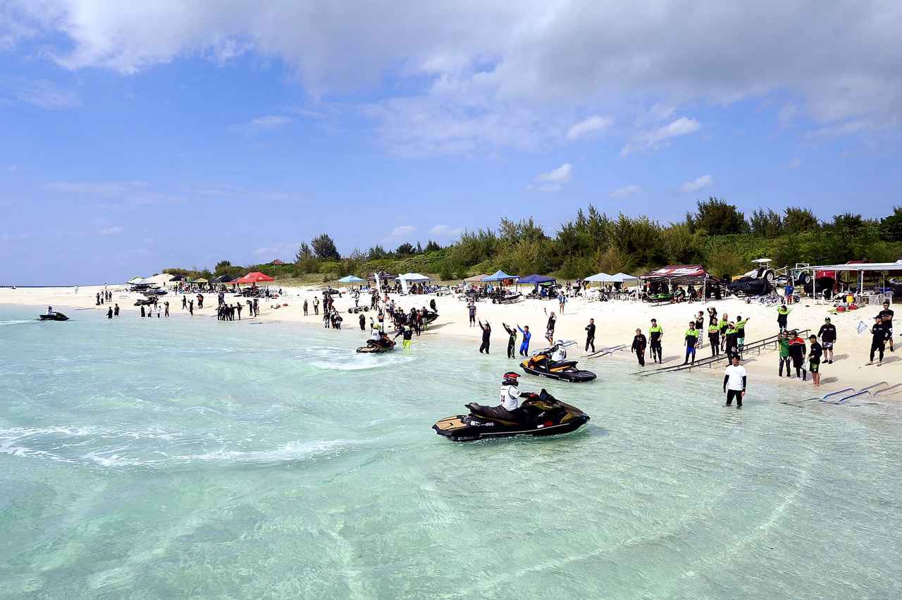 画像: 東洋一ともいわれるビーチが舞台！「KAZE JET SKI Enjoy耐久 in 宮古島 2025」開催【イベントレポート】