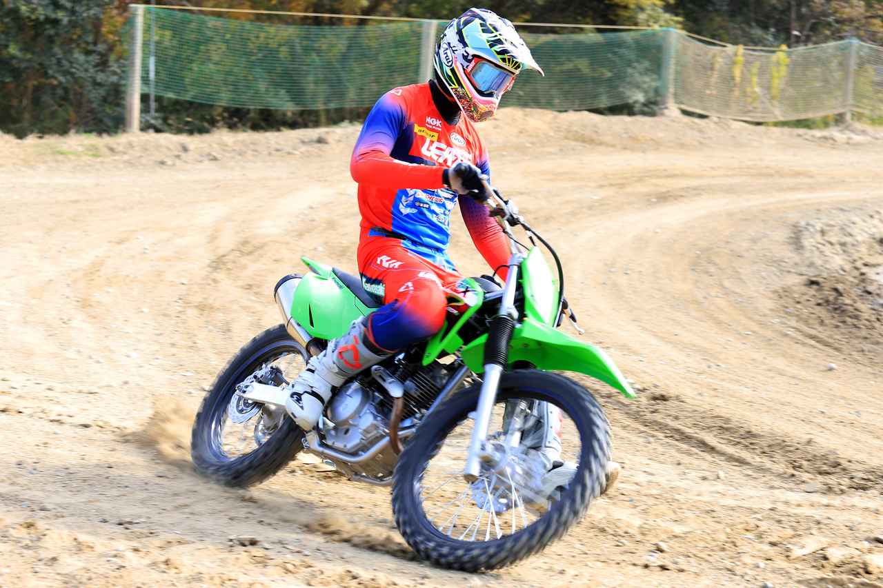 画像2: ▲長年にわたって全日本モトクロス選手権に参戦し活躍した能塚智寛(のうつか ちひろ)選手。