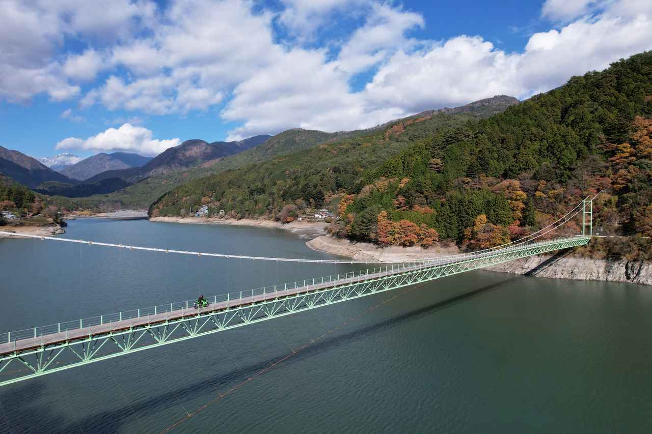 画像1: 高所恐怖症には厳しい絶景