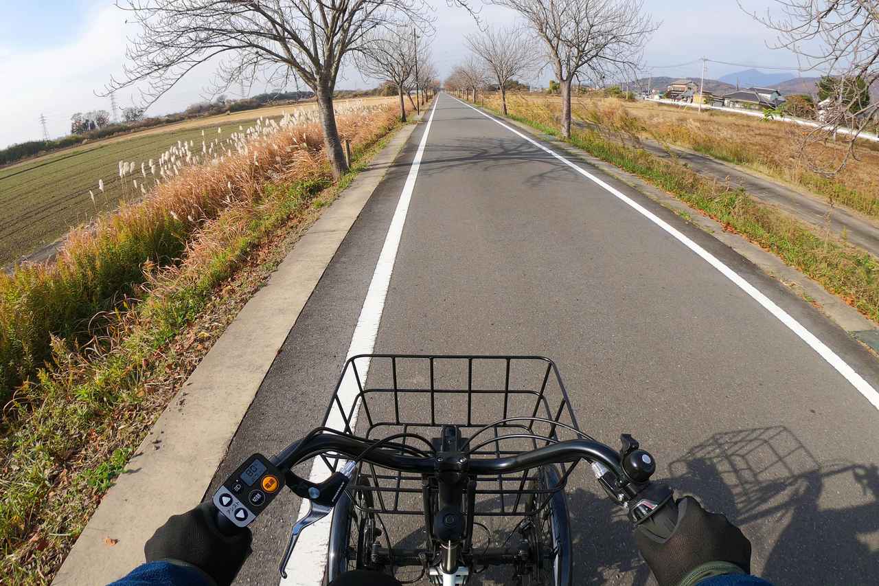 画像: ▲筑波山と風を感じながらのサイクリングは爽快です。