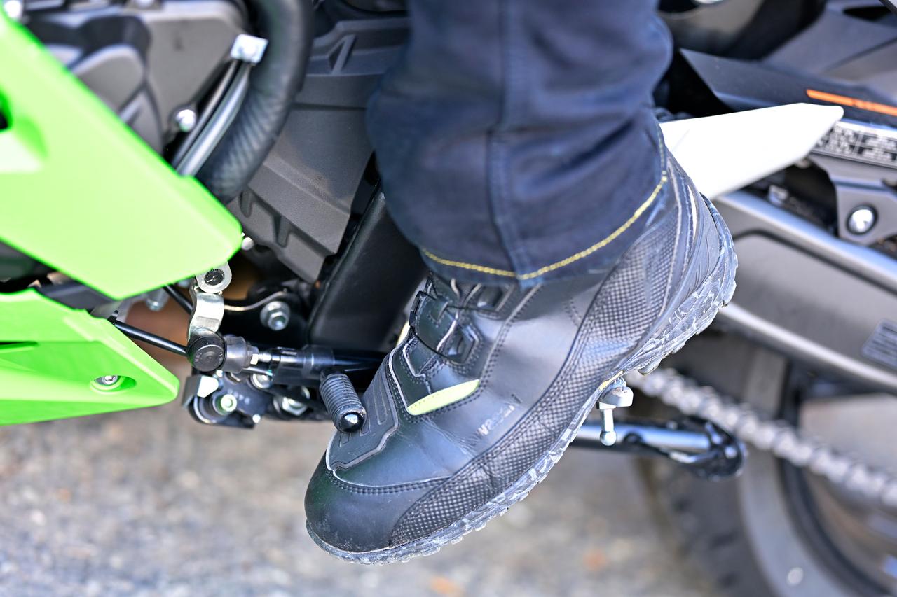 画像2: 標準装備のクイックシフター