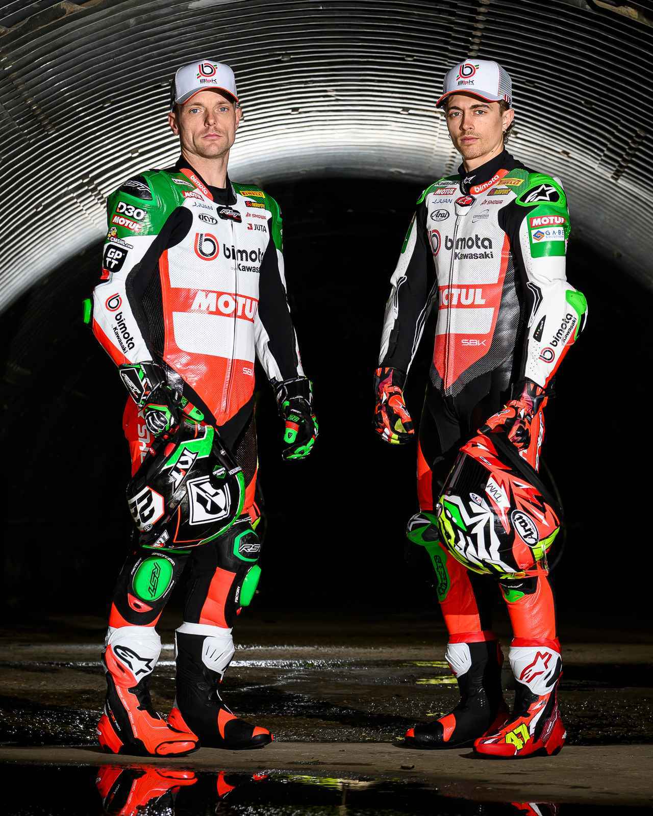 画像: ▲（左から）アレックス・ロウズ選手とアクセル・バッサーニ選手。