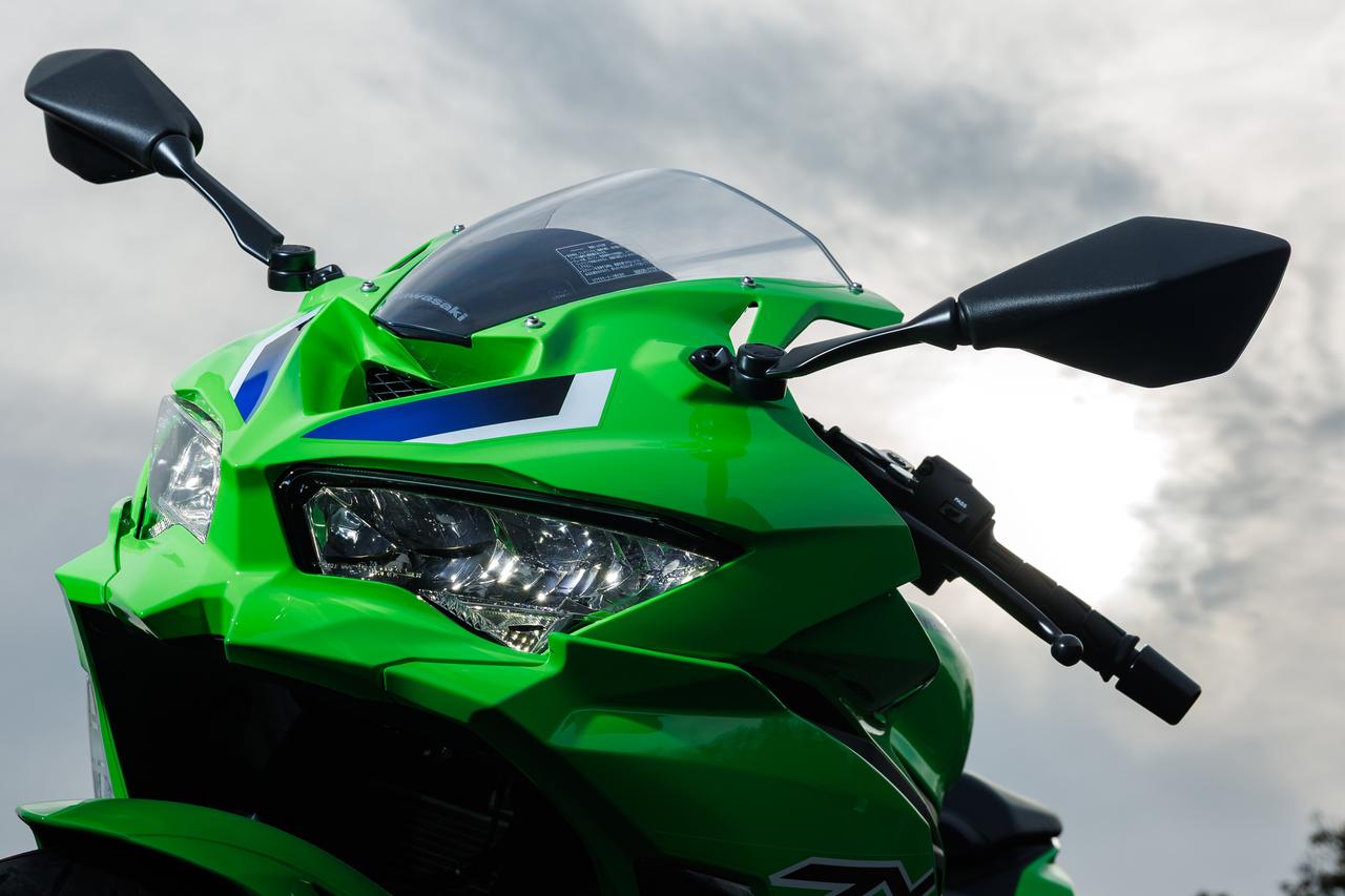 画像1: 角度調整が簡単なデテント機構内蔵のバックミラー