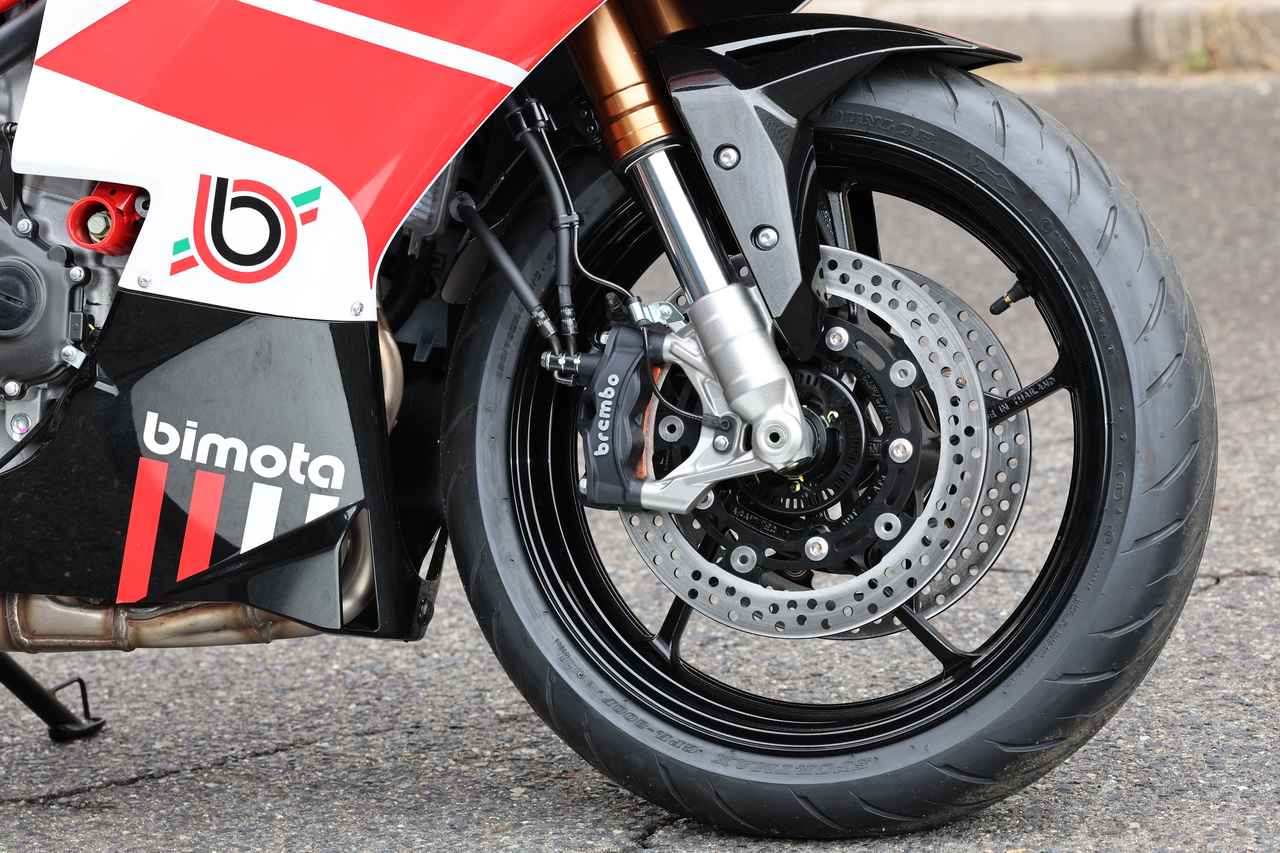 画像2: 400cc並列4気筒のエンジン搭載! bimotaから400ccクラスのスーパースポーツ・KB399 / ESが登場|モーターサイクルショーで実車展示